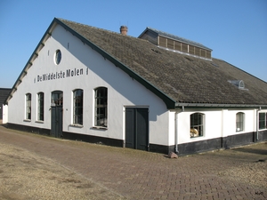 Papierfabriek De Middelste Molen