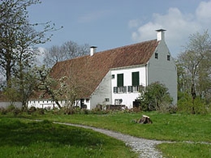 Ambachtelijk Streekmuseum t Steenhuus